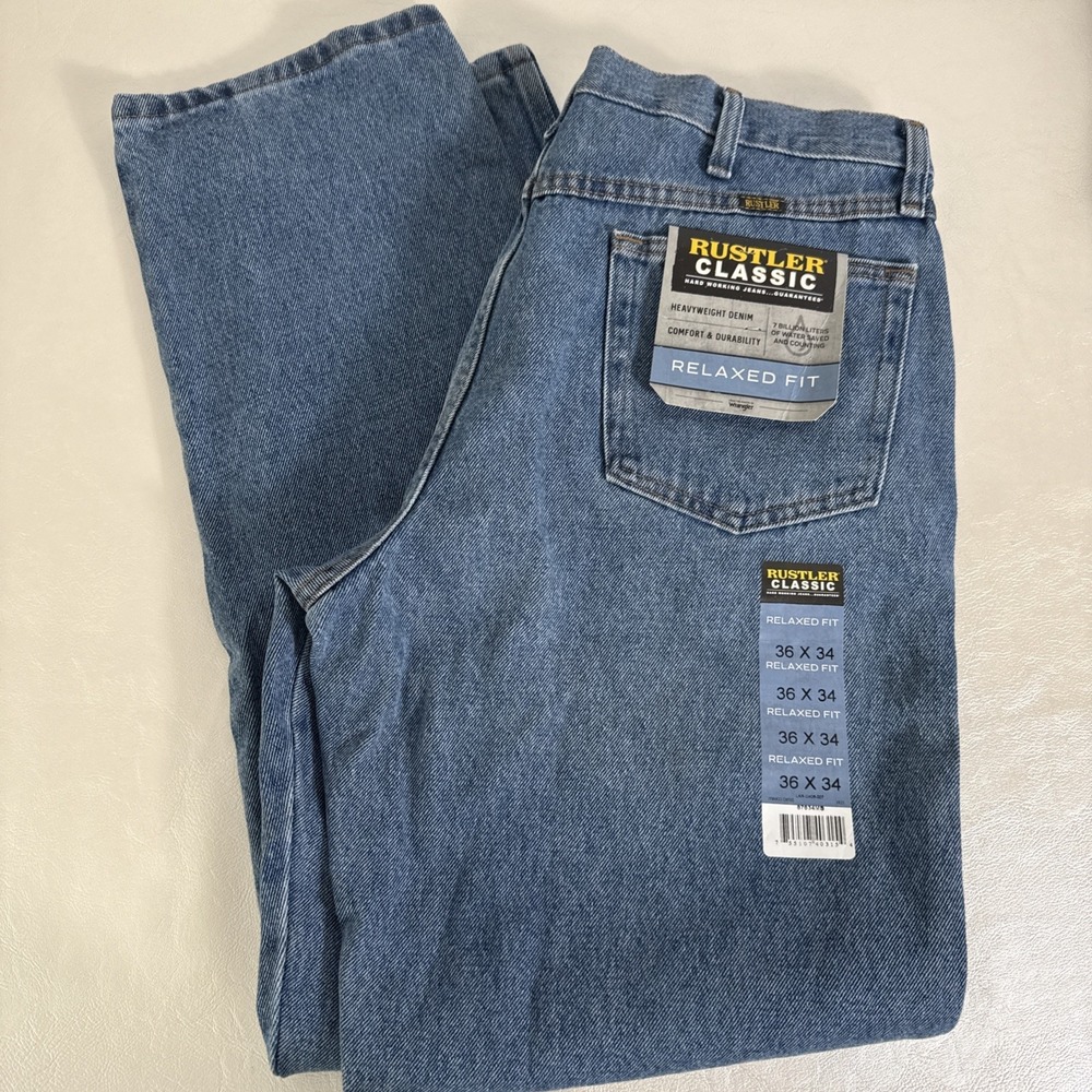 Rustler Classic Mens 36x34 Relaxed Fit Jeans NWT Light Wash Wrangler